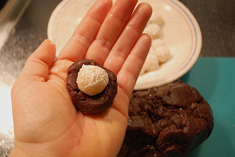 Schokolade-Rum-Marzipan Cake-Pops