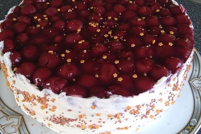 Schnelle Kirsch-Schmand Torte von tourbiene| Chefkoch