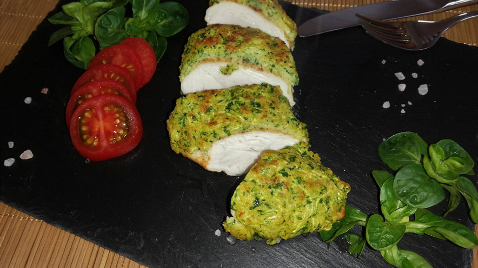 Hähnchenbrustfilet mit Zucchinikruste von KleinSisi Hähnchenbrustfilet mit Zucchinikruste von KleinSisi