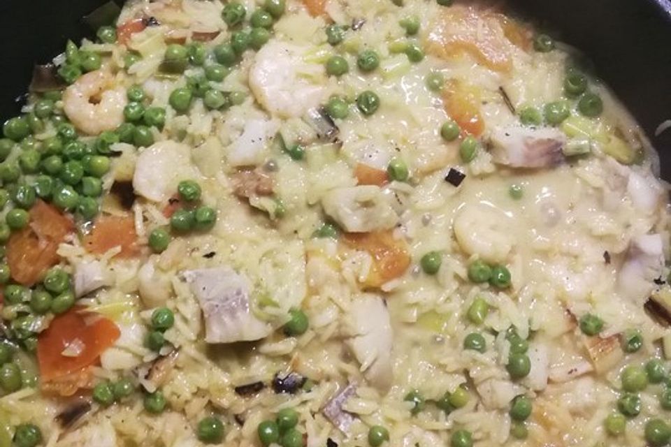 Cremige Fisch-Paella