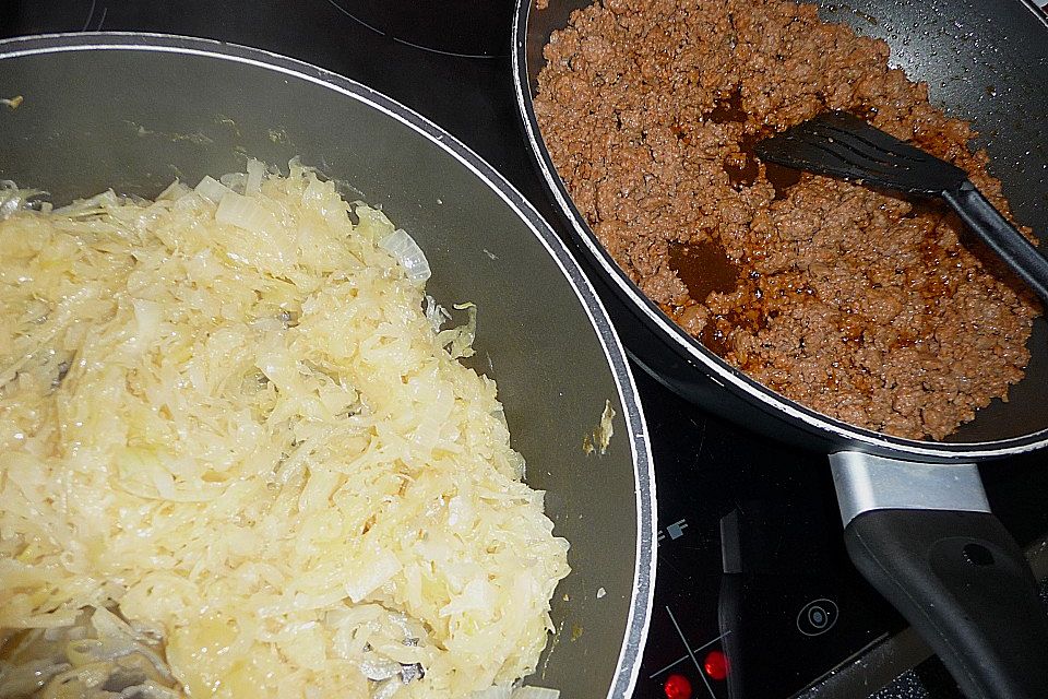 Sauerkraut - Hackfleisch - Topf