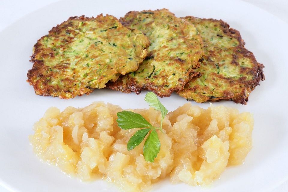 Kartoffelpuffer mit Apfel-Calvados Kompott von Sarah