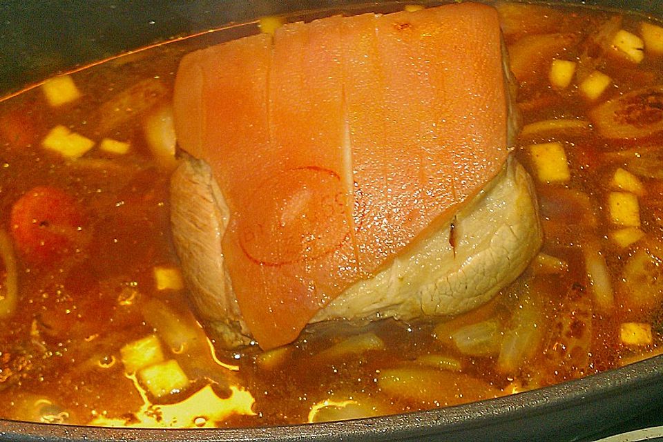 Schweinebraten mit Dunkelbiersoße