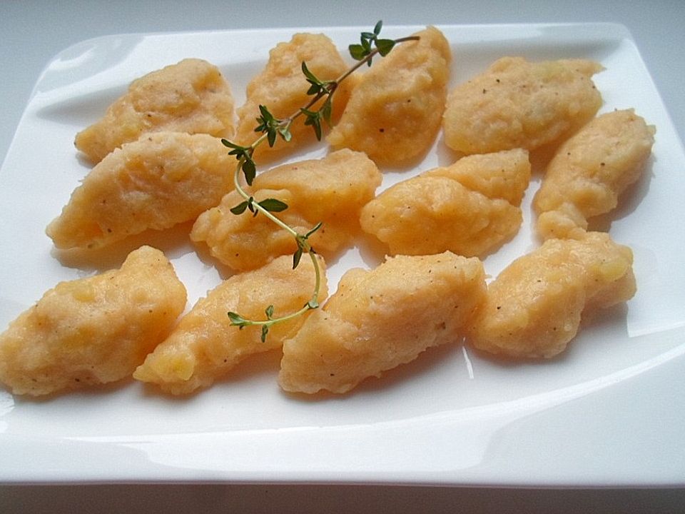Kartoffelklößchen aus Kartoffelpüree von Ajerkees| Chefkoch