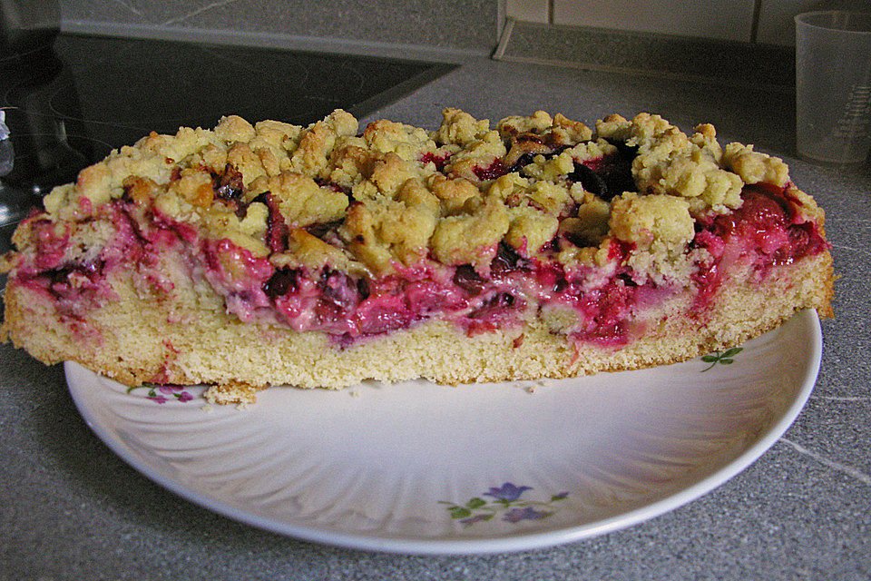 Zwetschgen-Streusel- Blechkuchen