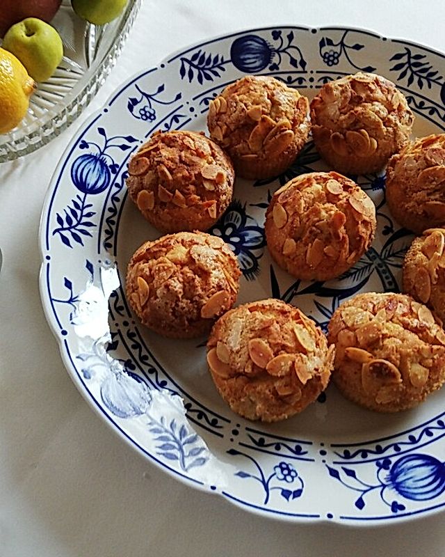 Apfel-Mandel Muffins mit Zimtguss von Sarah