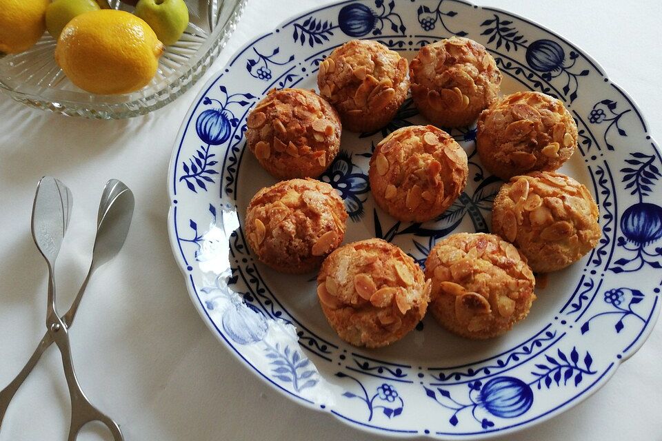 Apfel-Mandel Muffins mit Zimtguss von Sarah