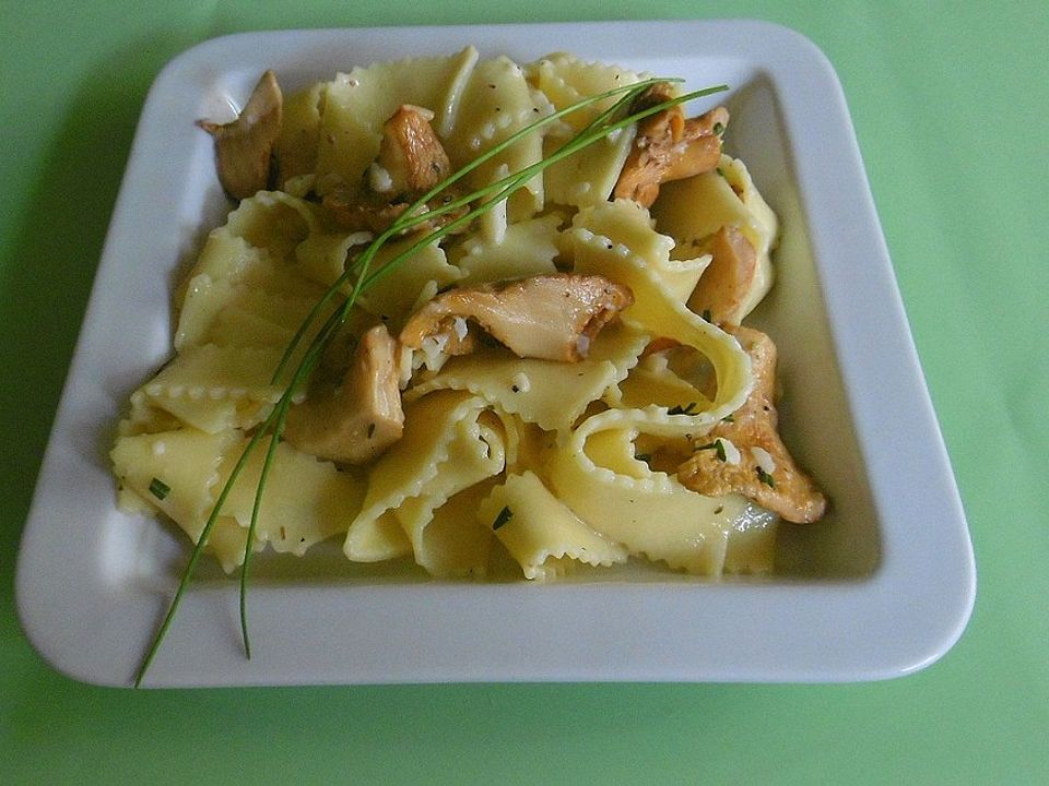 Tagliatelle mit Pfifferlingen von eve2407| Chefkoch Tagliatelle mit Pfifferlingen von eve2407| Chefkoch