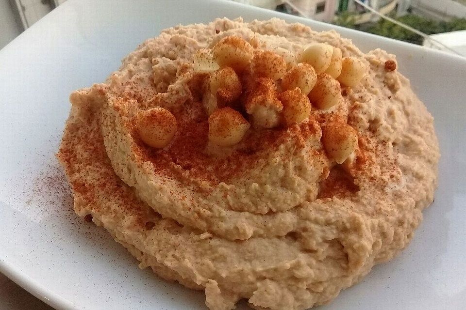 Hummus mit Paprika