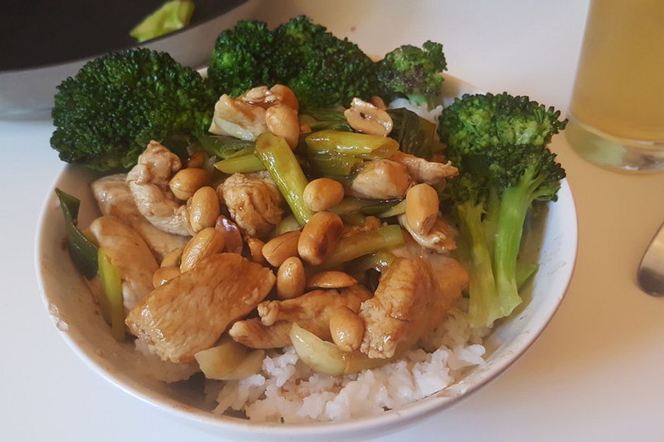 Hoisin - Hähnchen mit Pak - Choi