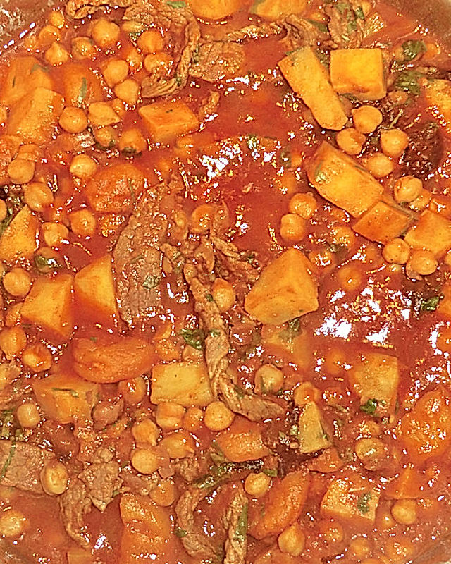 Kichererbsen-Ragout mit Tomaten-Harissa