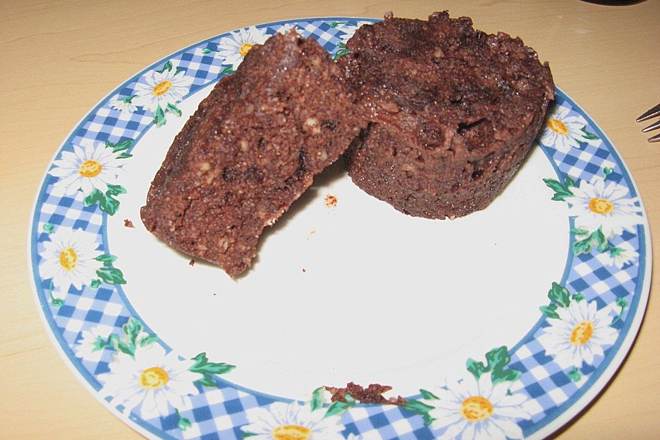 Mikrowellen-Schokokuchen mit Mandeln