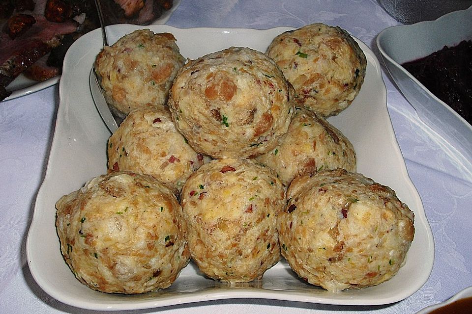 Tiroler Speckknödel