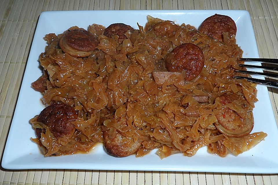 Wirsing-Bratwurstpfanne