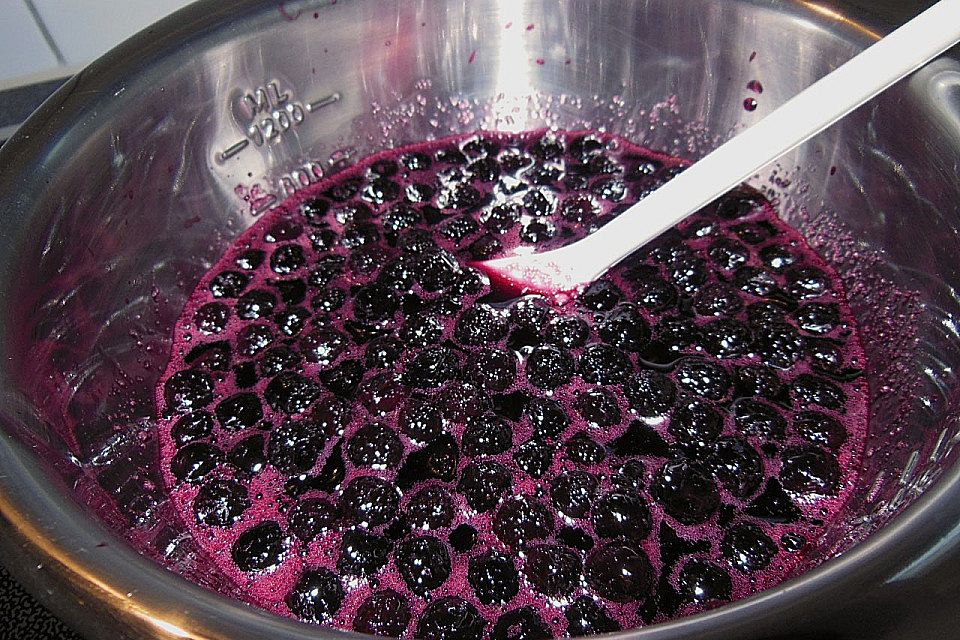 Aronia-Beerensirup