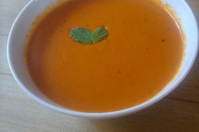 Franzis scharfe indische Tomaten-Kokos-Currysuppe von bmwdeluxe| Chefkoch