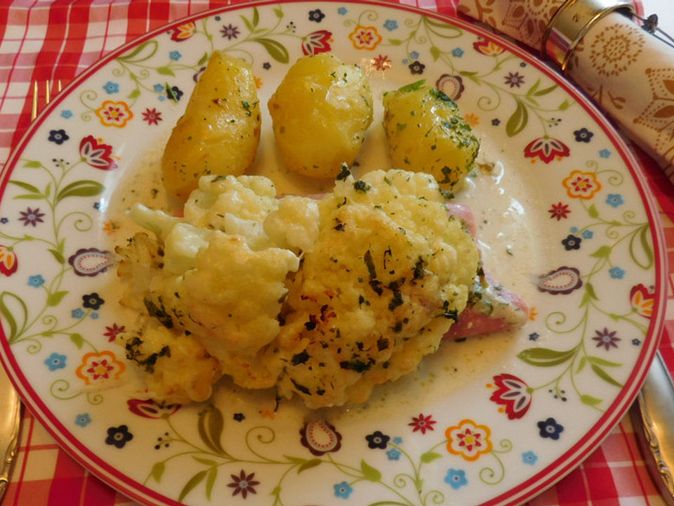 Überbackener Blumenkohl mit Schinkenröllchen von melanieda85| Chefkoch