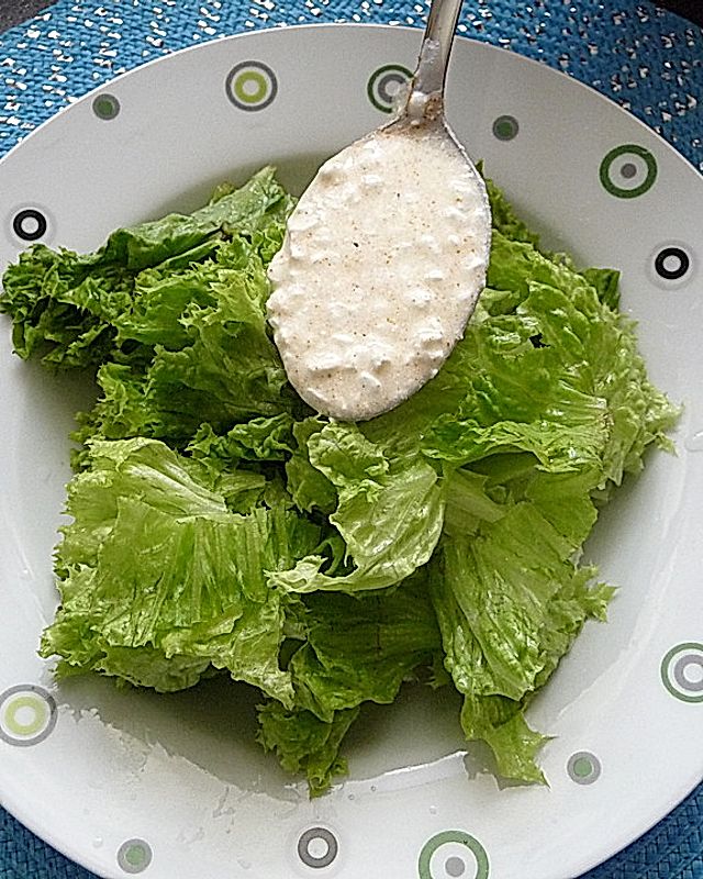 Eselchens Hüttenkäse-Salatdressing