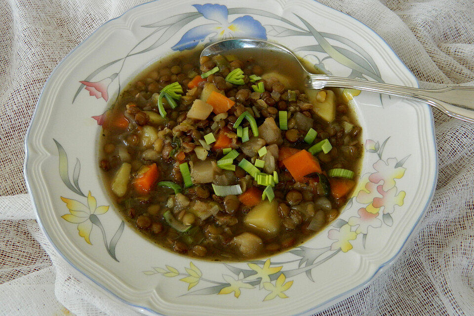 Linsensuppe à la Mama