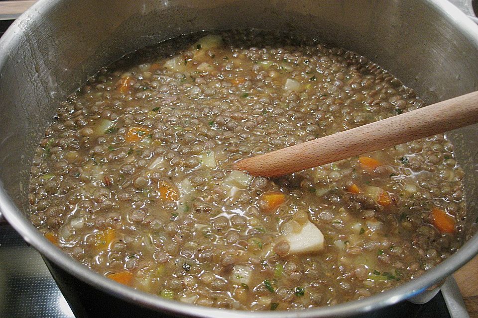 Linsensuppe à la Mama