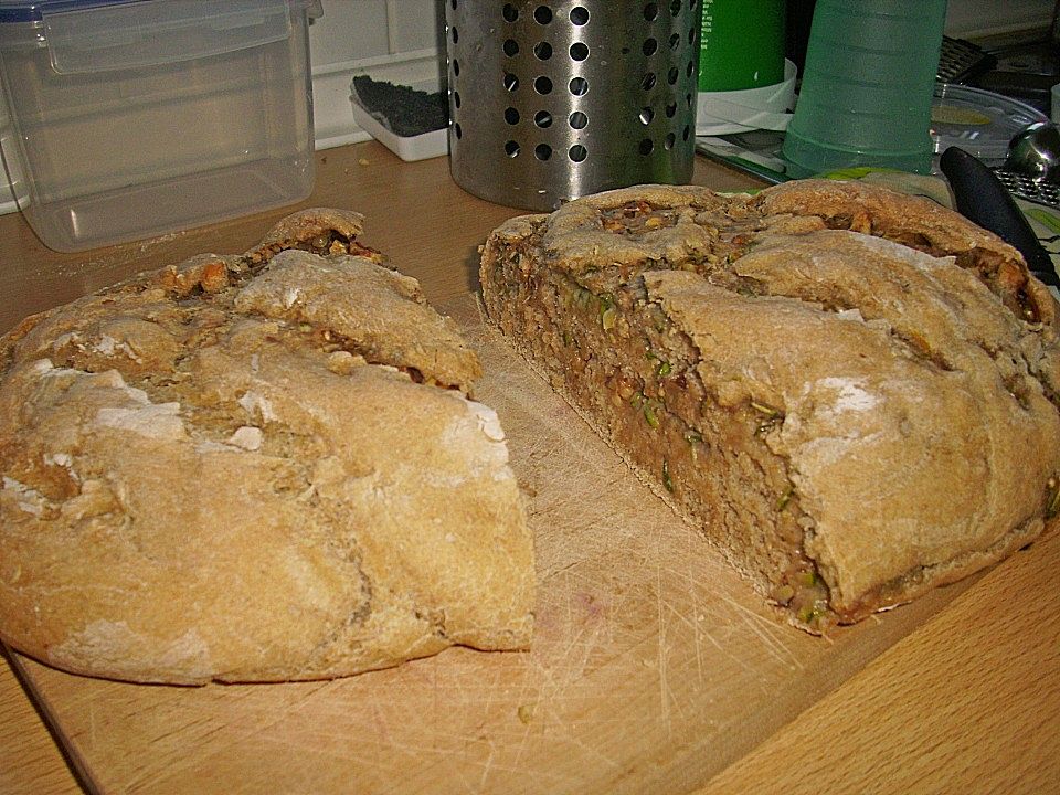 Zucchini-Walnussbrot von -Birte- | Chefkoch