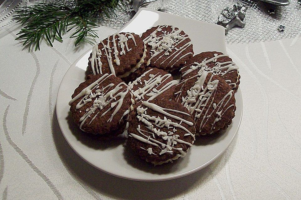 Chiaras Schoko-Doppeldecker mit Kokos-Marzipan