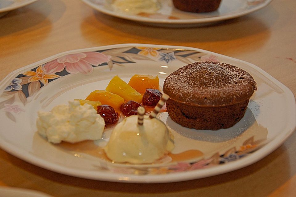 Altbärlis flüssiger Schokokuchen