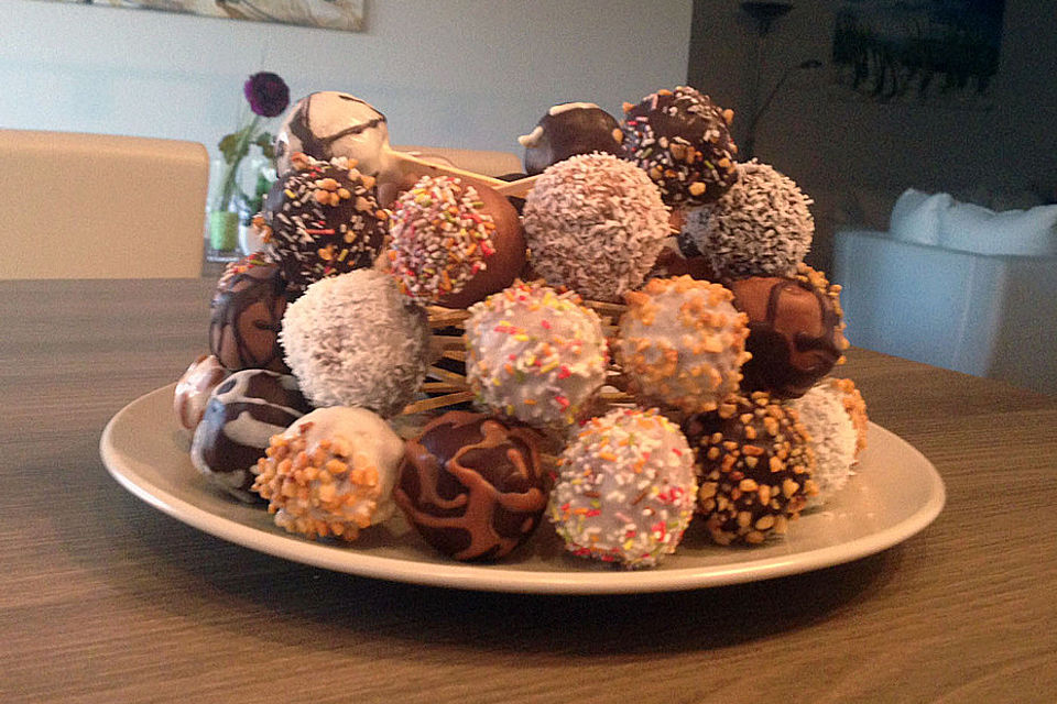 Coconut Cake Pops