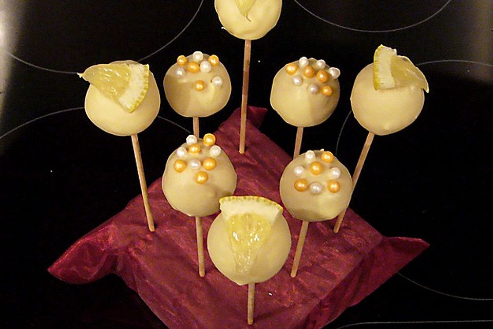 Lemon Cake Pops