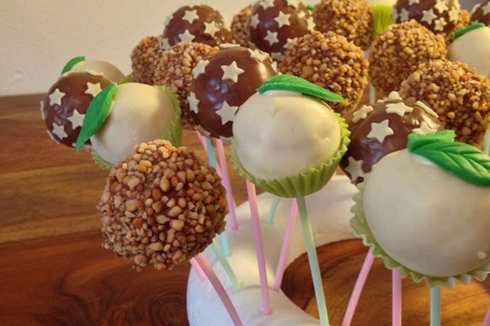 Lemon Cake Pops