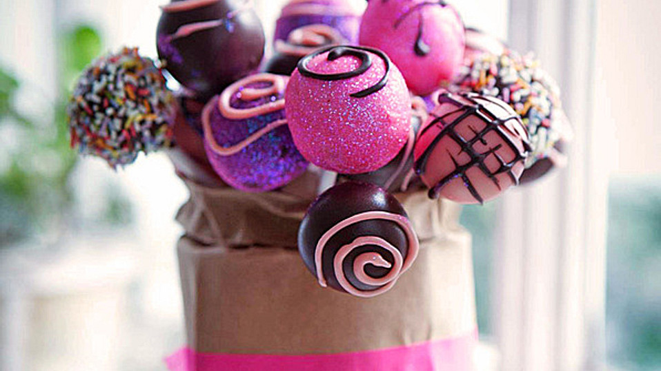 Vanille Cake-Pops - einfach selber machen Vanille Cake-Pops - einfach selber machen