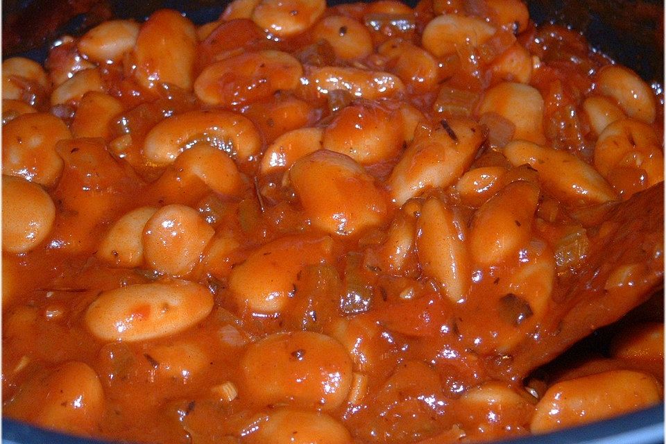 Gigandes-große weiße Bohnen in Tomatensauce