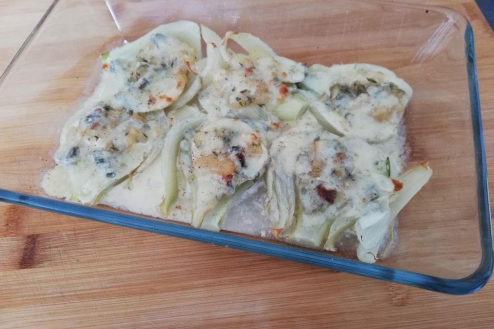 Fenchelscheiben mit Birnen und Gorgonzola