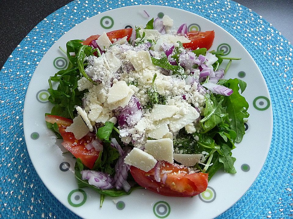 Tomaten-Rucola Salat mit Parmesan von Barbwire23 | Chefkoch