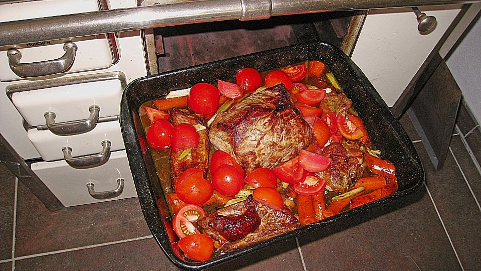 Gespickter Schweinebraten von Robert_3| Chefkoch