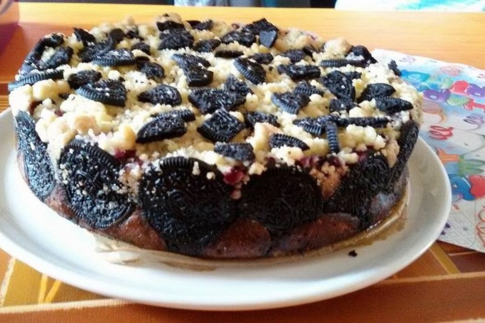 Oreo Blueberry Cheesecake