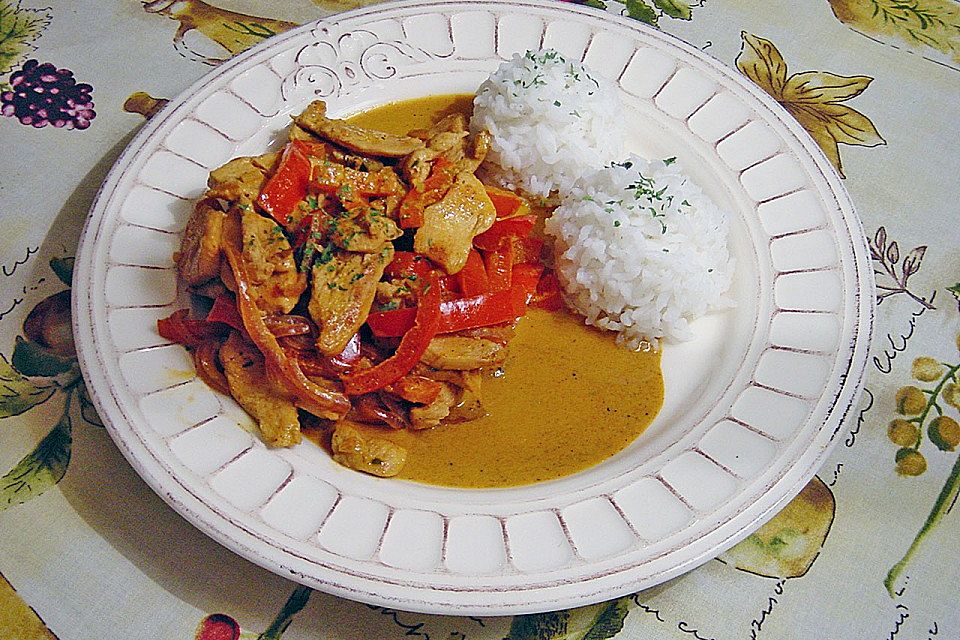 Paprikageschnetzeltes mit Hühnchen