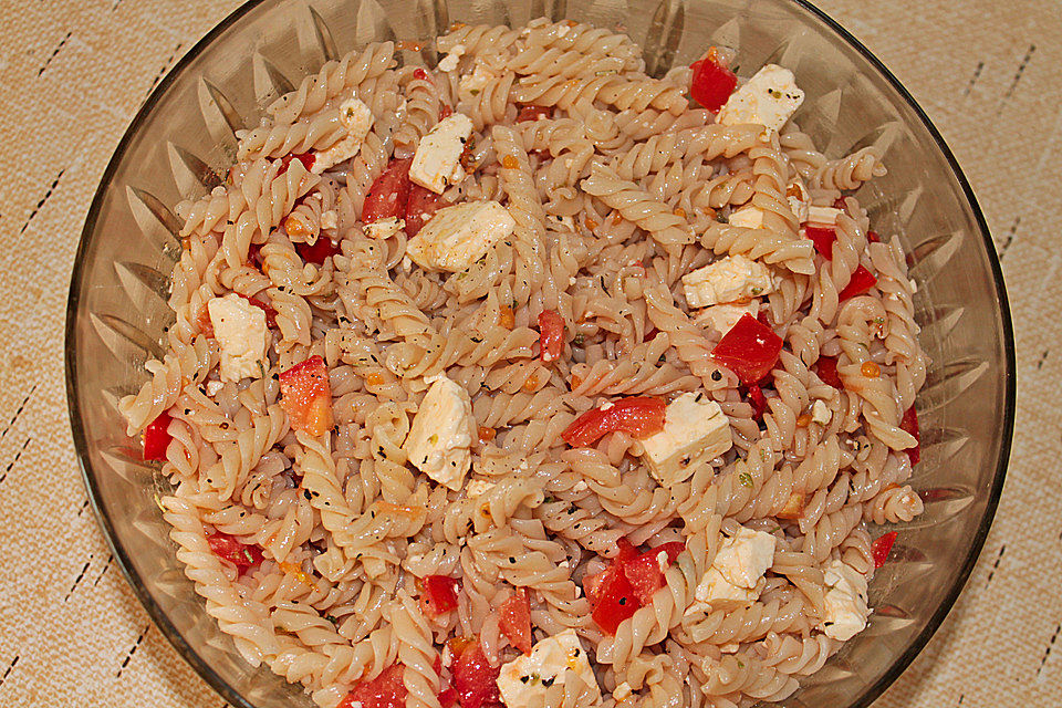 Nudelsalat alla Sonnenschein Nudelsalat alla Sonnenschein