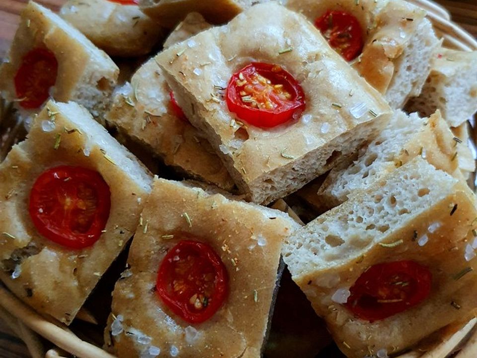 Focaccia Mit Tomaten Und Rosmarin Von Gloryous Chefkoch 