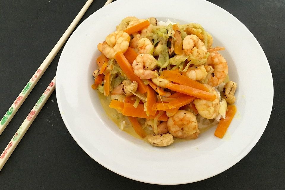 Kokos-Fisch-Curry mit Cashewnüssen