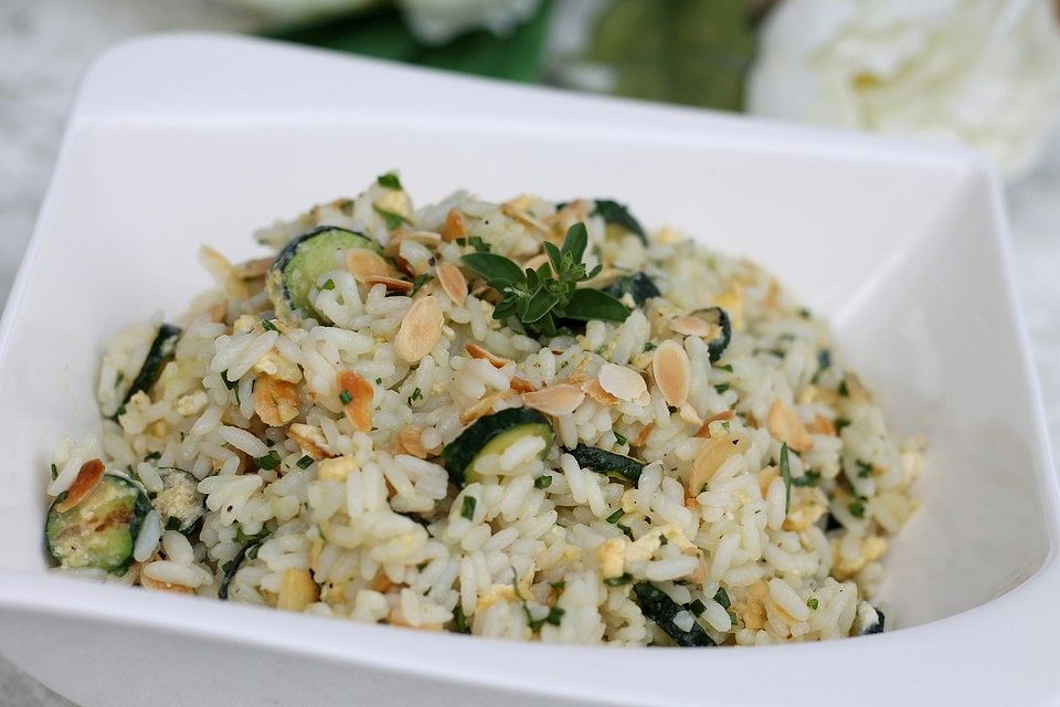 Zucchini-Reis-Salat