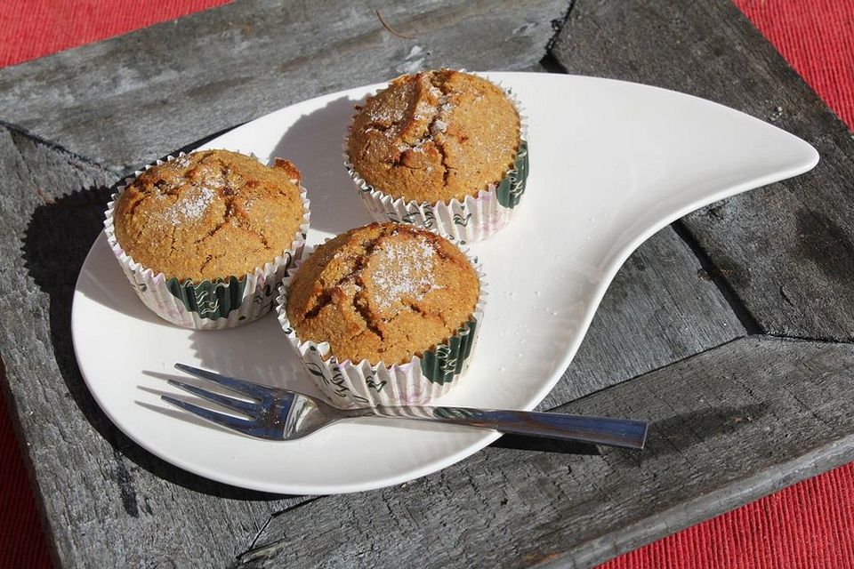 Saftige Polenta-Cranberry-Muffins