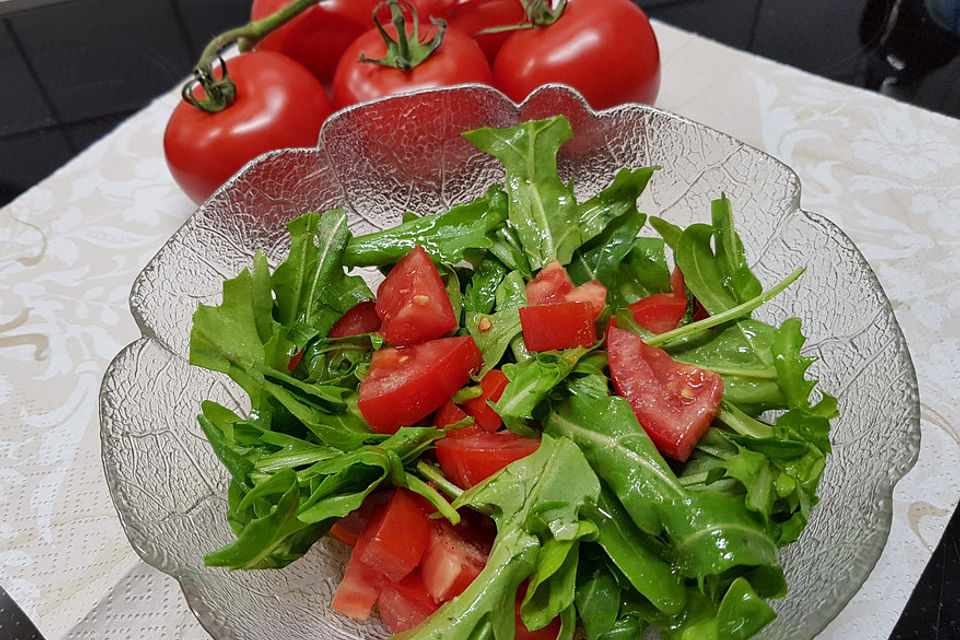 Tomaten-Rucolasalat