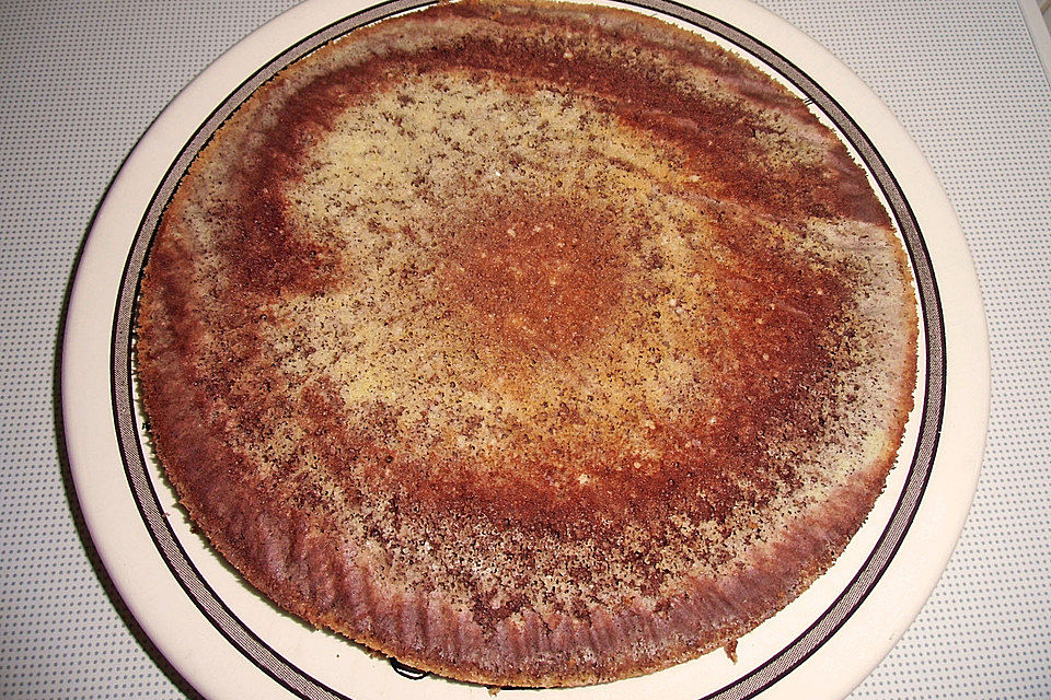 Puddingmousse-Torte mit Eierlikör