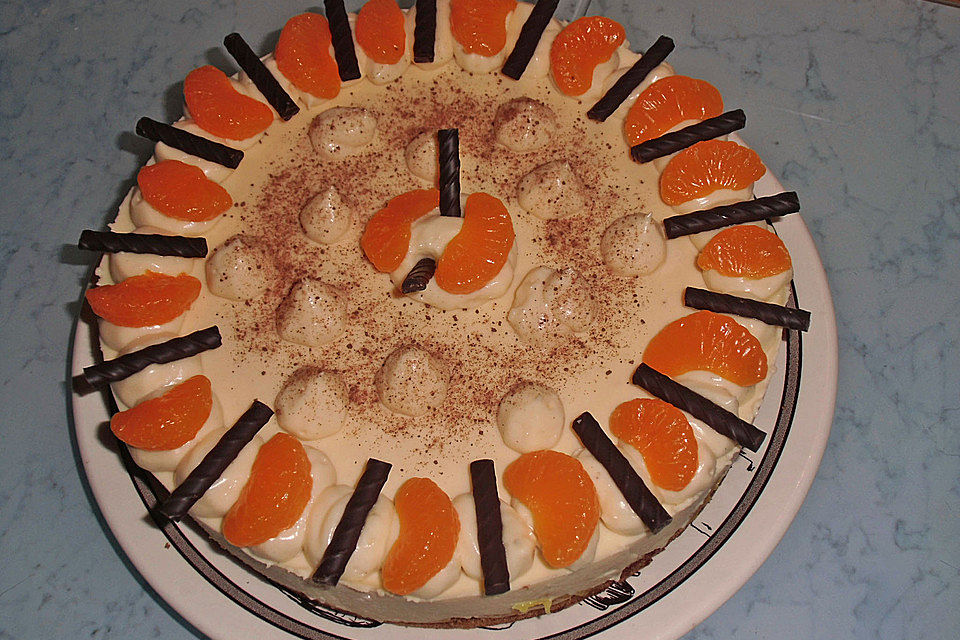 Puddingmousse-Torte mit Eierlikör