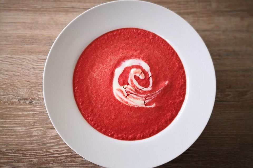 Rote Bete–Orangen-Suppe