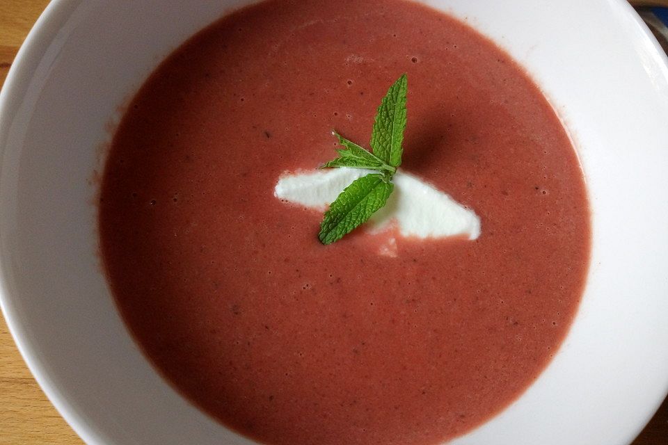 Rote Bete–Orangen-Suppe