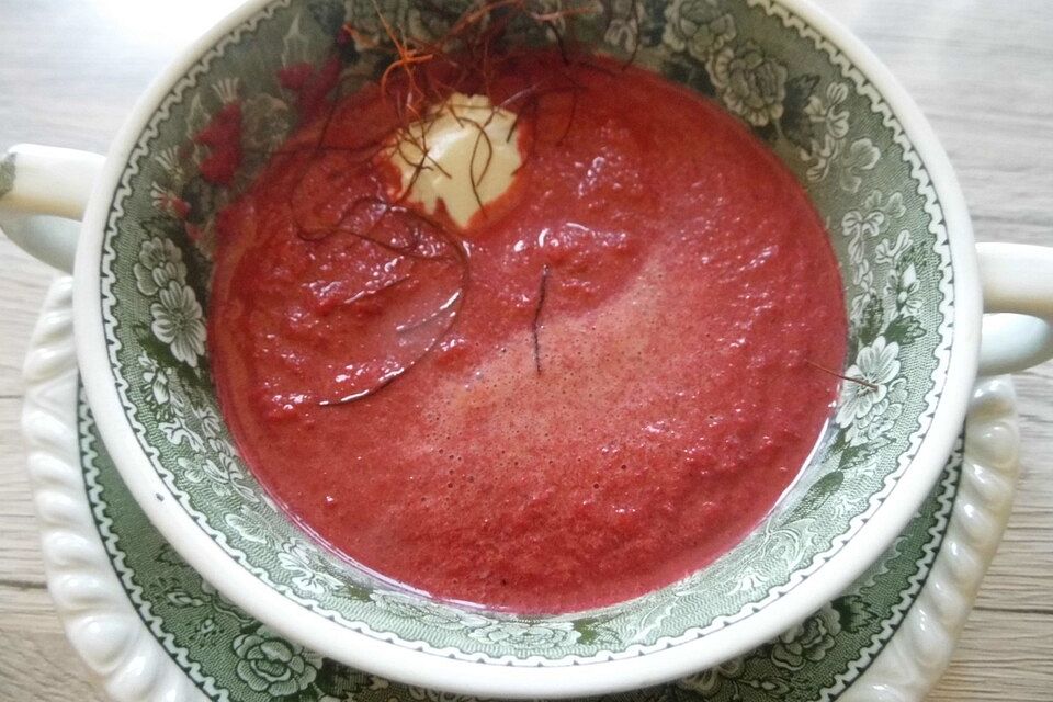 Rote Bete–Orangen-Suppe