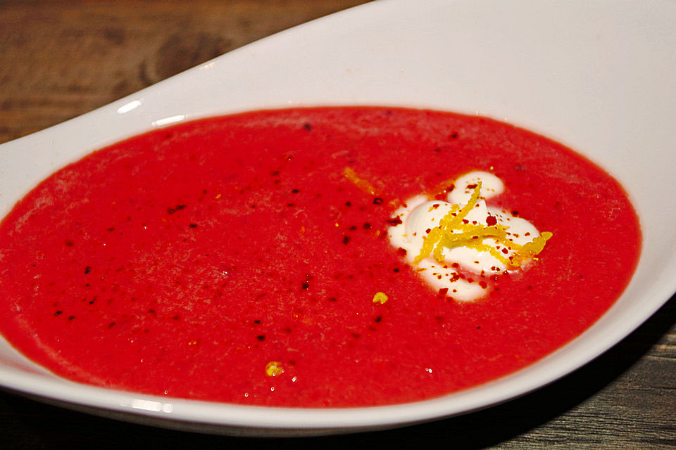 Rote Bete–Orangen-Suppe