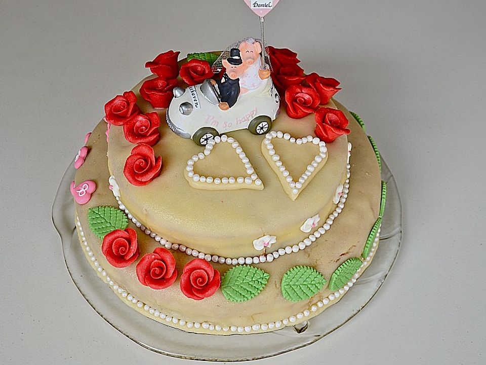 Hochzeitstorte Ein Traum Fur Karin Von Titatheresa Chefkoch 